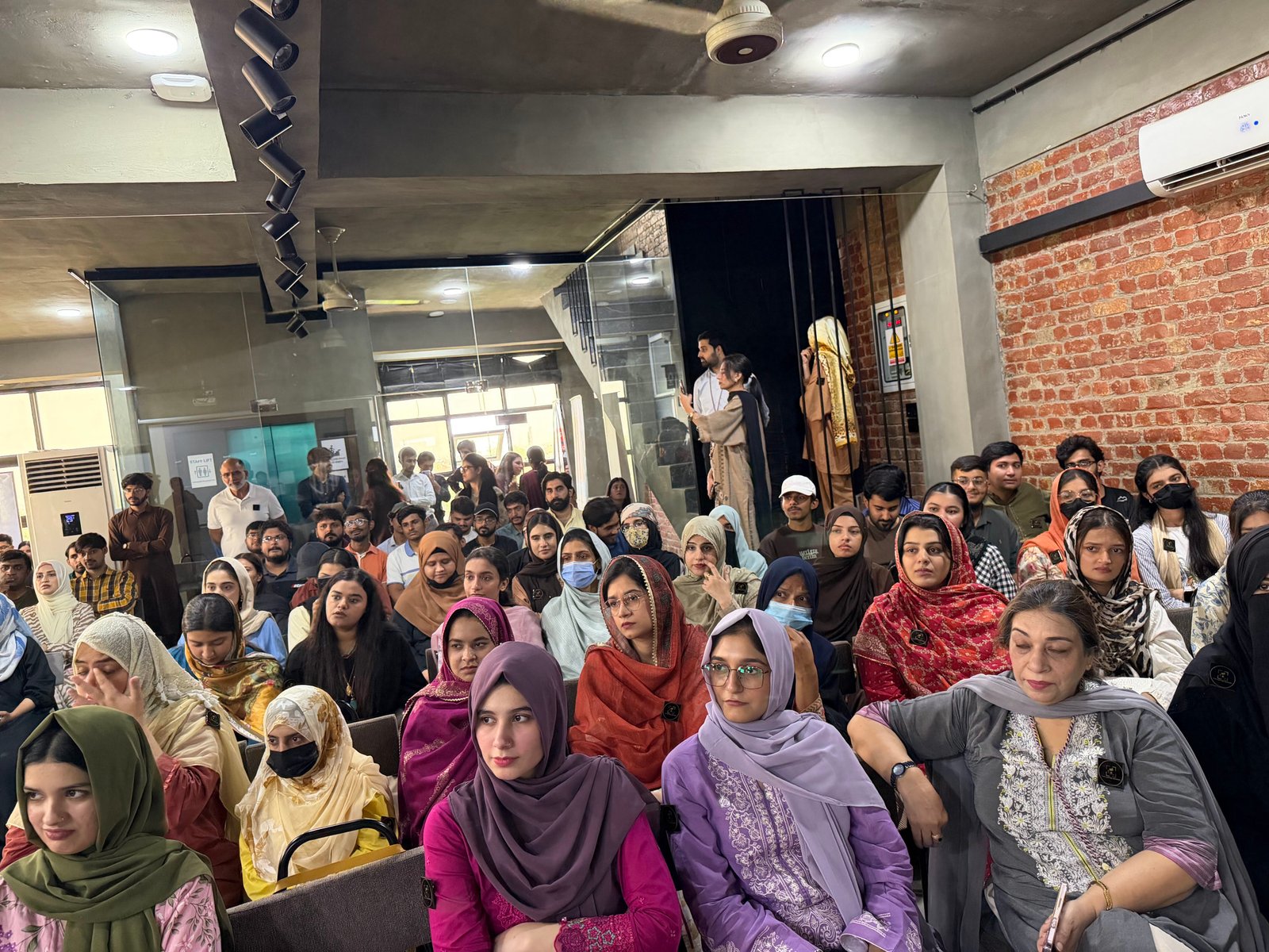 Event Image 4